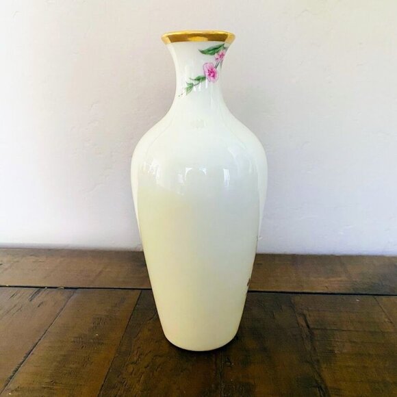 Vintage LENOX The Gift of Love Vase Floral and Birds Waxwing - Picture 2 of 4